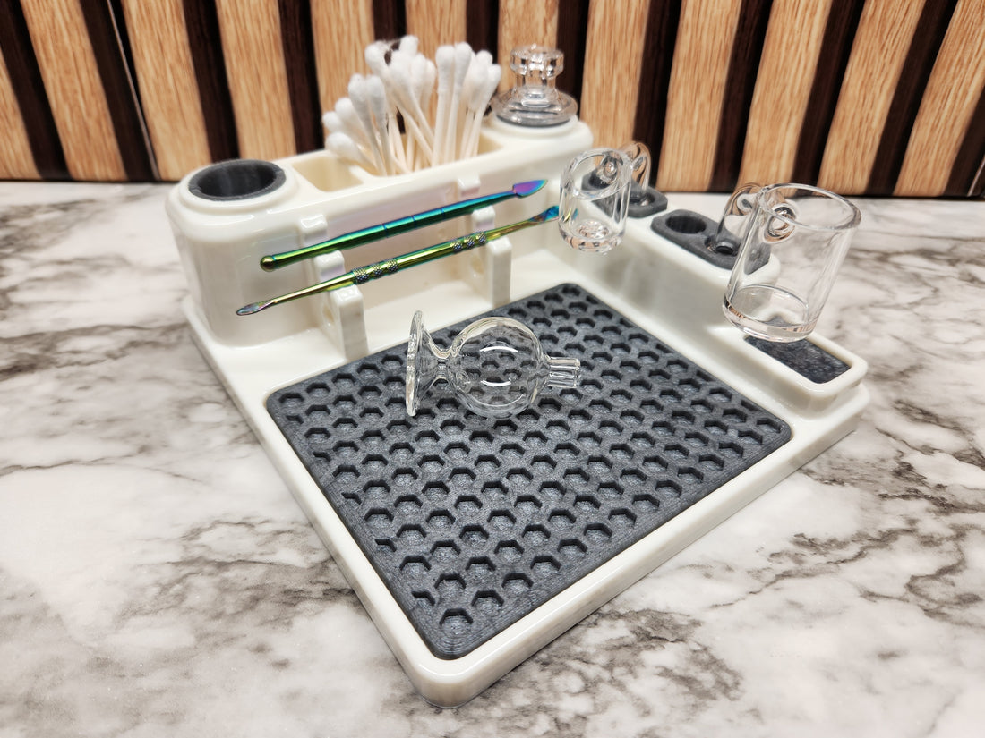 Product Spotlight: The Dabdock TRAY - The All-in-One Silicone Dab Station and Dab Tool Holder