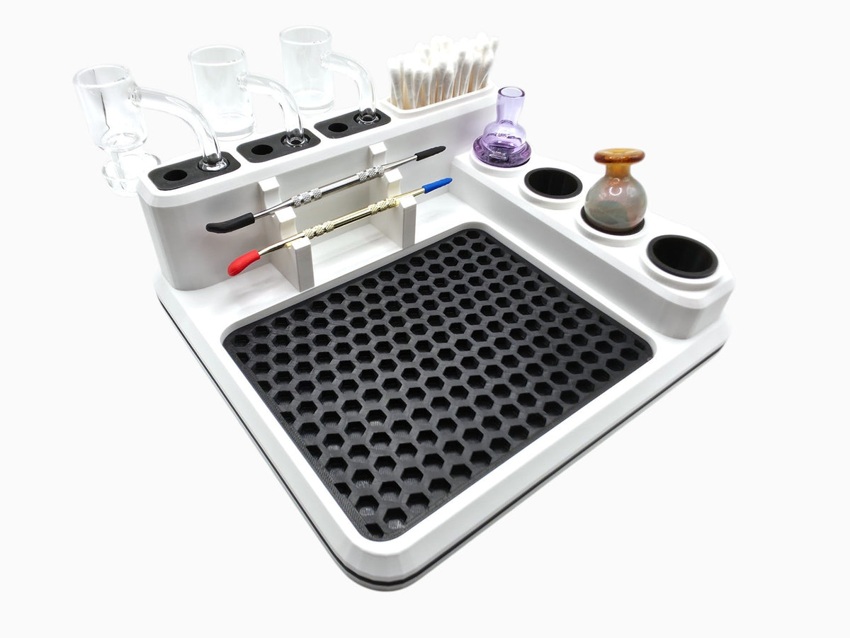 "The Dabdock Tray"