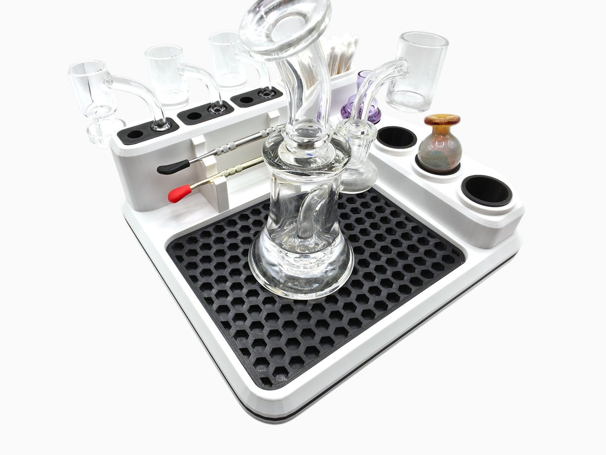 "The Dabdock Tray"
