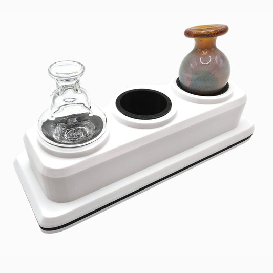 Triple cap holder with silicone inserts that protect glass caps, by Dabdock